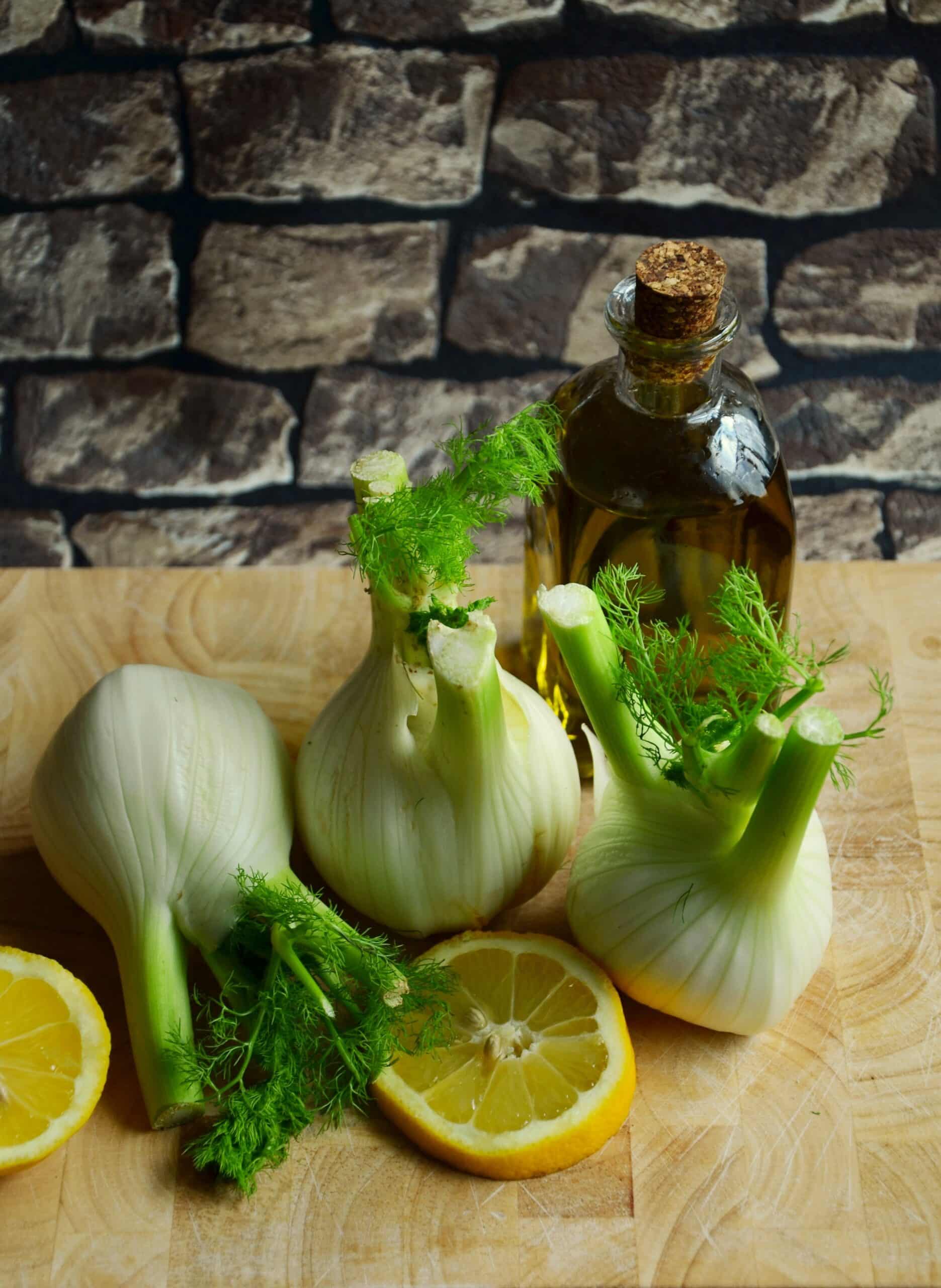 What is fennel and where is it come from?